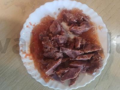 Namų padažas iš troškinio ir lečo pietums Žingsnis 4