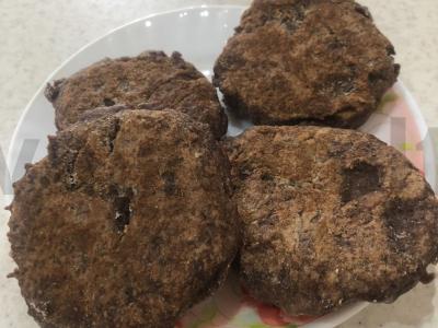 Pupelių kotletai pagrindine nuotrauka