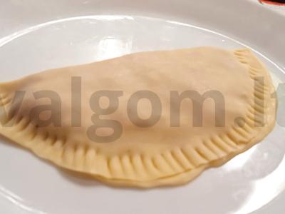 Čeburekai su kiauliena Žingsnis 3