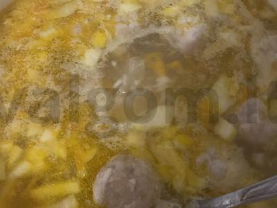 Ryžių sriuba su meatballs Žingsnis 4