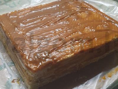 Vaflinis tortas su virta saldžia grietinėle Žingsnis 3