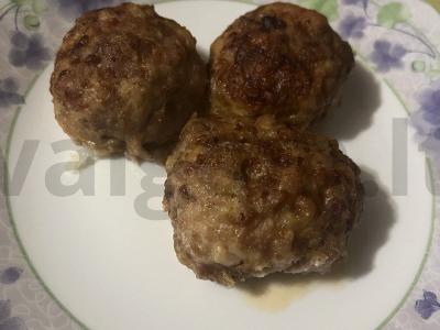 Švelnios ir skaniausios kotletai pagrindine nuotrauka