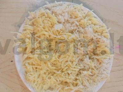 Geltona „Mimoza“ iš konservų Žingsnis 3