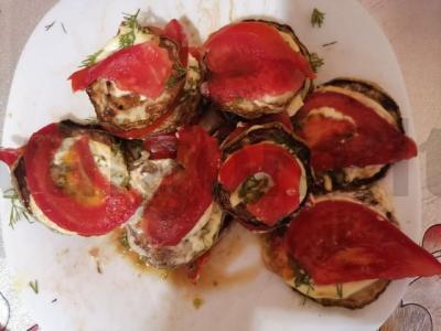 Kepti cukinijos pagrindine nuotrauka