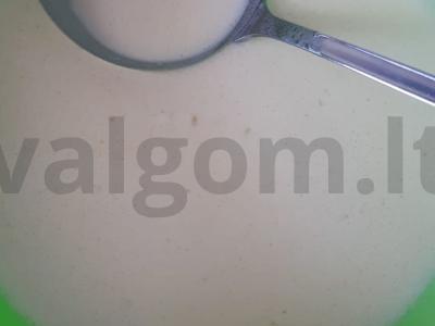 Blynai su mėsos ir kiaušinių įdaru Žingsnis 1