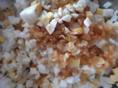 Blynai su mėsos ir kiaušinių įdaru Žingsnis 5