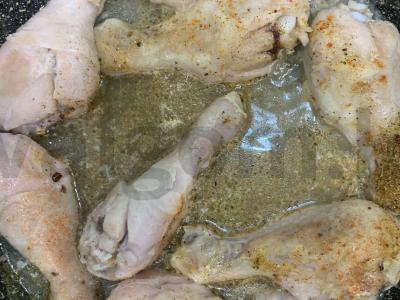 Vištienos blauzdelės su bulguru ir džiovintomis abrikosais Žingsnis 2