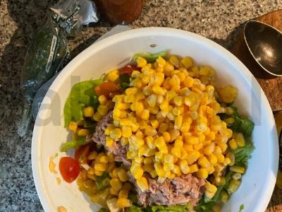 Salotas „A la Niçoise“ su avokadu ir pomidorais Žingsnis 3