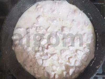 Makaronai su vištiena grietinėlės padaže Žingsnis 2