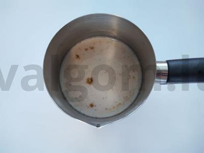 Karštas gėrimas iš migdolų pieno ir džiovinto imbiero Žingsnis 2