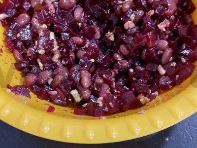 Salotos su burokėliais ir pupelėmis Žingsnis 6