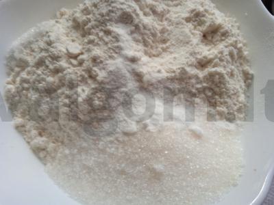 Blynai su šokoladiniu sirupu Žingsnis 2