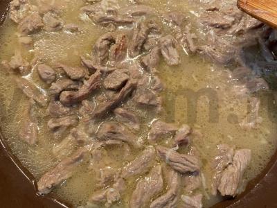 Jautienos bifšteksas su grietine Žingsnis 2