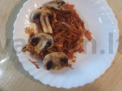 Troškinta kopūstai su grybais, morkomis ir svogūnais Žingsnis 6