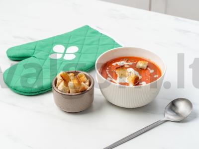 Pomidorų sriuba su straciatella pagrindine nuotrauka