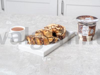 Šokoladinė babka su riešutais pagrindine nuotrauka