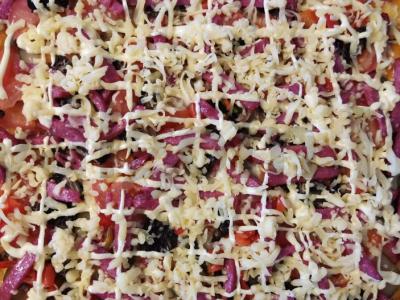 Namų pica su dešra, sūriu ir grybais Žingsnis 3