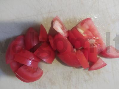 Šviežių daržovių salotos su šalotiniu svogūnu ir majonezu Žingsnis 4