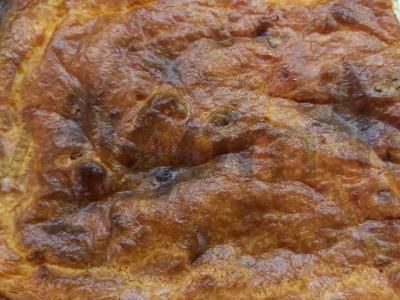 Varškės apkepas su razinomis arbatos vakarėliui pagrindine nuotrauka