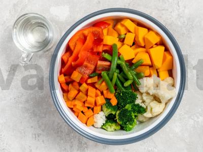 Brokoliai, pupelės ir moliūgas garuose Žingsnis 1