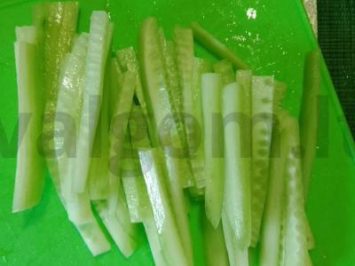 Namų šašlykas su daržovėmis, vištiena ir salotomis Žingsnis 3