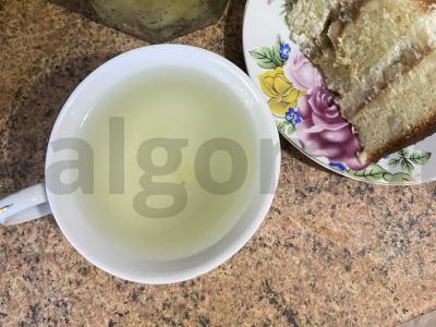 Aromatingas punšas su citrina ir kiviu pagrindine nuotrauka