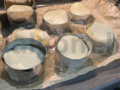 Vištienos krūtinėlės medalionai su ananasais Žingsnis 6