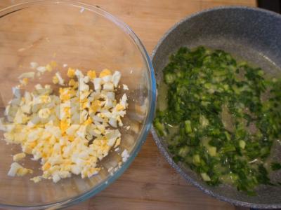 Kibinai su kiaušiniu ir svogūnais užkandžiui Žingsnis 7