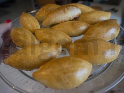 Kibinai su kiaušiniu ir svogūnais užkandžiui Žingsnis 12