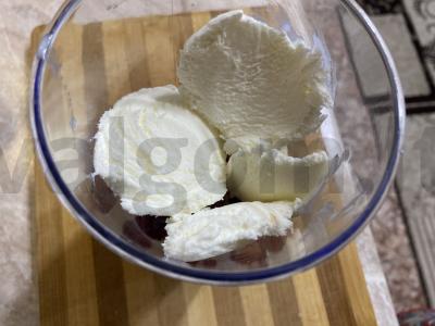 Bananų-aviečių desertas Žingsnis 3