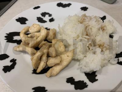 Vištienos filė su ryžiais pagrindine nuotrauka