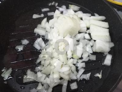 Salotos su raudona žuvimi ir ryžiais Žingsnis 2