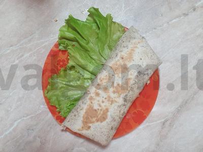 Namų šašlykas su medžiotojų dešrelėmis pagrindine nuotrauka