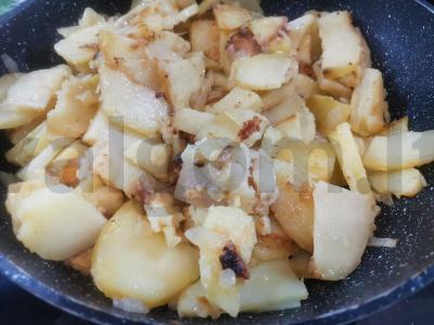 Kepta bulvė su voveraitėmis Žingsnis 4