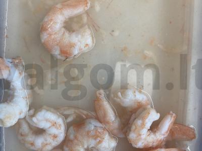 Rulonai su lašiša, daržovėmis ir karališkomis krevetėmis Žingsnis 1