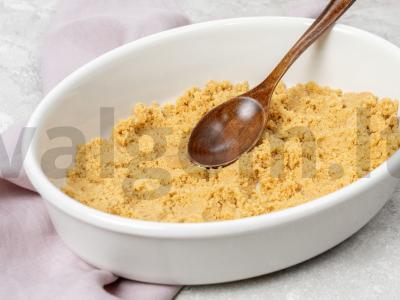 Sūrio pyragas su mėgstamais sausainiais be kepimo Žingsnis 1