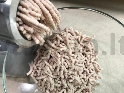 Blynai su mėsos faršu Žingsnis 4