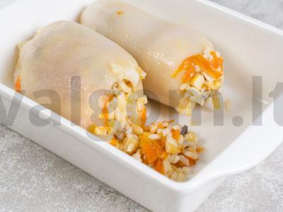 Kalmarai, įdaryti grybais, ryžiais ir sūriu orkaitėje Žingsnis 3