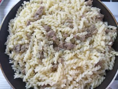 Makaronai su faršu ir paprika Žingsnis 2