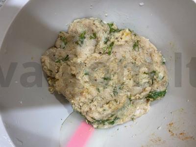 Vištienos faršo lyulya-kebabas su krapais Žingsnis 2