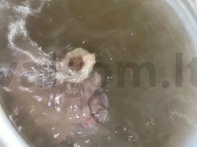 Borsčas su mėsa ir pupelėmis Žingsnis 1