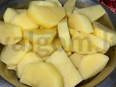 Borsčas su mėsa ir pupelėmis Žingsnis 2