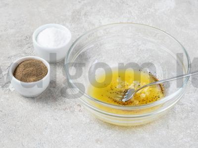 Salotos su špinatais, sūriu ir obuoliais Žingsnis 2