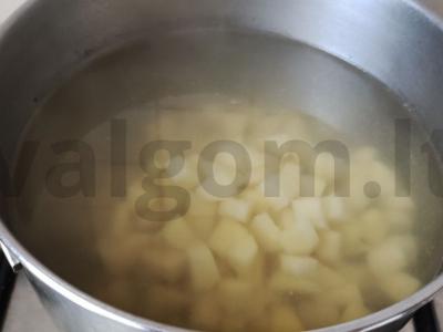 Borsčas iš parduotuvinės užpildymo Žingsnis 4