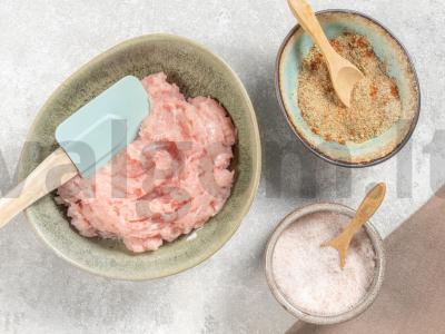 Skani kiaulienos kotletai Žingsnis 1