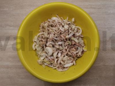 Keptas kiaulienos šašlykas, marinuotas granatų sultyse Žingsnis 1