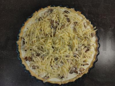 Atviras pyragas kišas su vištiena ir grybais Žingsnis 24