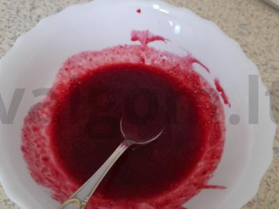 Anties krūtinėlė su uogų padažu Žingsnis 4