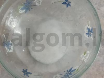 Vištienos filė, kepta su žolelėmis Žingsnis 1