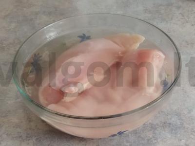 Vištienos filė, kepta su žolelėmis Žingsnis 2